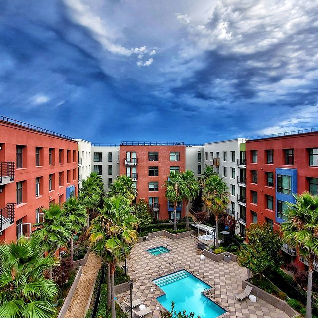 В США, когда годовой контракт на аренду квартиры подходит к...